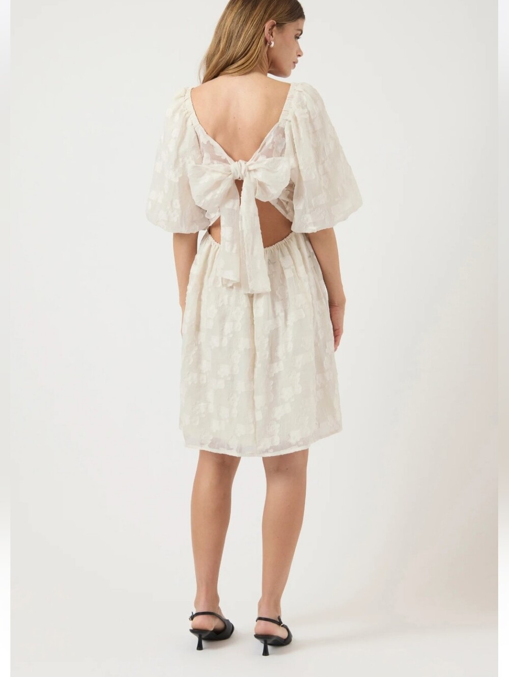 Womens Puff Sleeve Off White Floral Lace Knee Length Dress